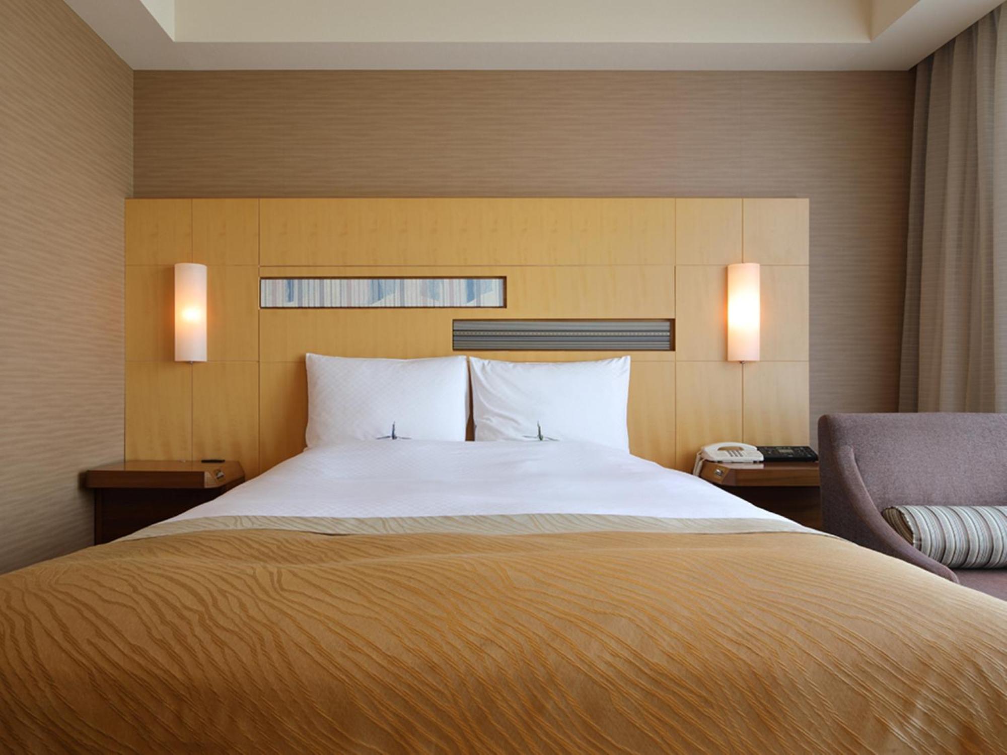 Hotel Okura Fukuoka Fukuoka  Ngoại thất bức ảnh A bedroom
