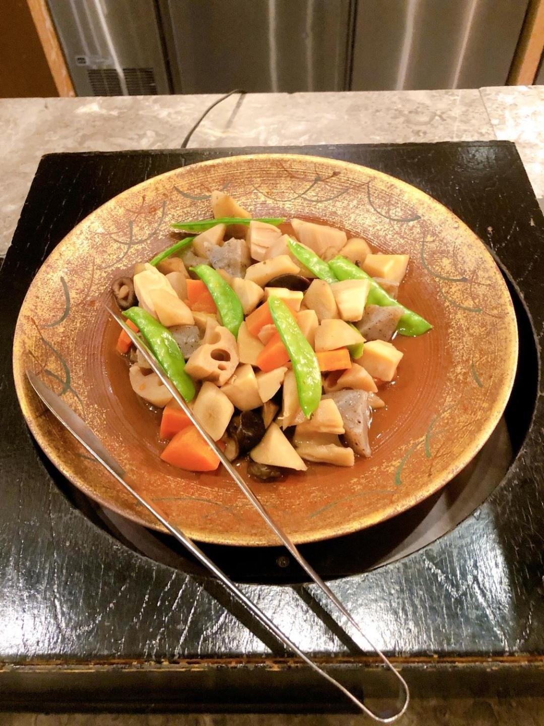Hotel Okura Fukuoka Fukuoka  Ngoại thất bức ảnh A dish of shimeji mushrooms